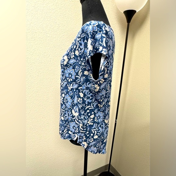 Rachel Zoe Timeless Blue Cap Sleeve Paisley Print Blouse 100% Linen size Small - Picture 2 of 8